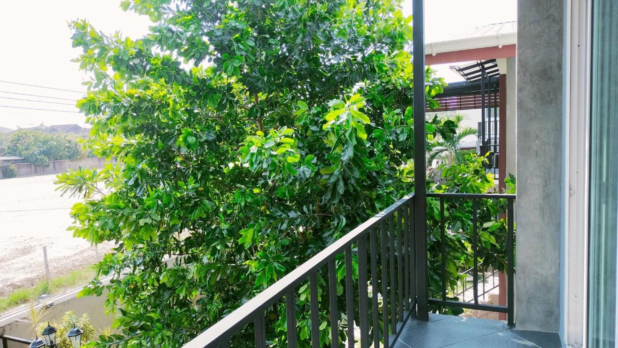 Villa Rajapruek Entire 3 Villas 7 Bedrooms Near Airport Chiang Mai Exterior photo